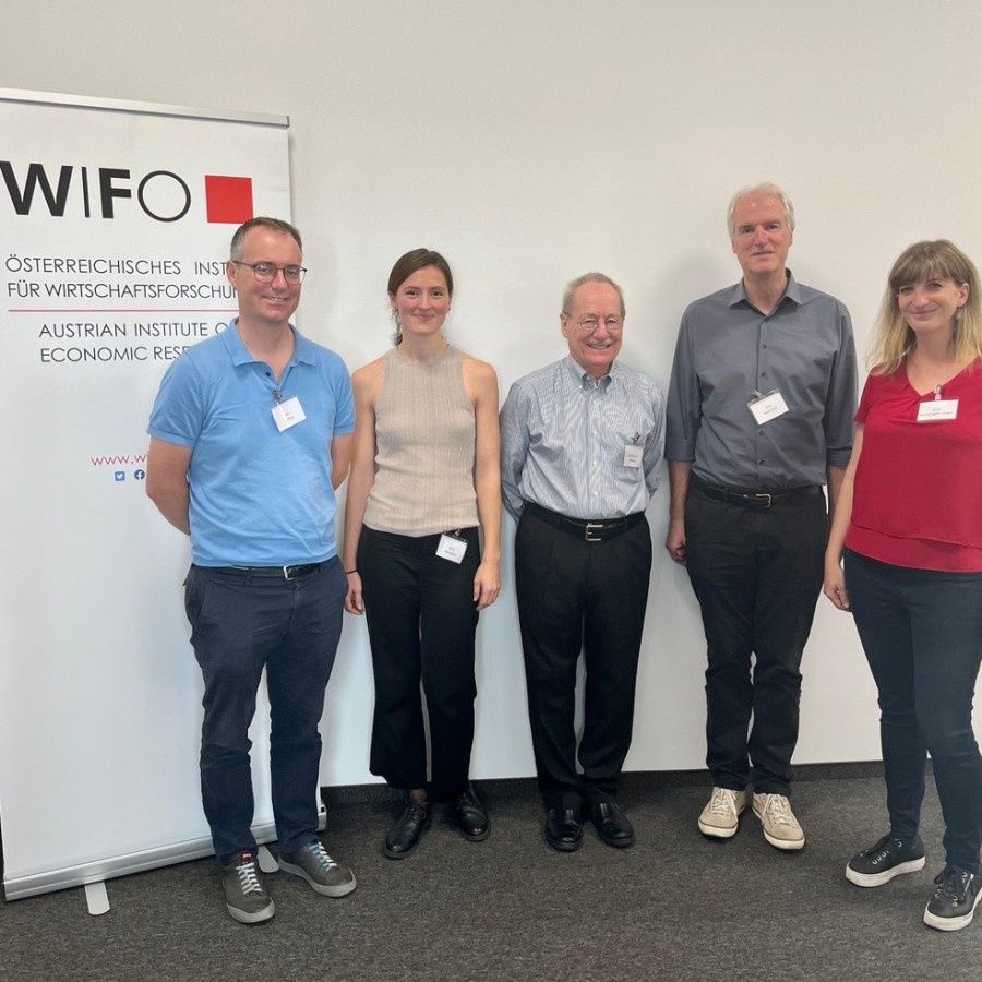 Frank Neffke (CSH), Anja Sebbesen (WIFO), Geoffrey J. D. Hewings, Ron Boschma (Utrecht University) und Julia Bachtrögler-Unger (WIFO) © WIFO
